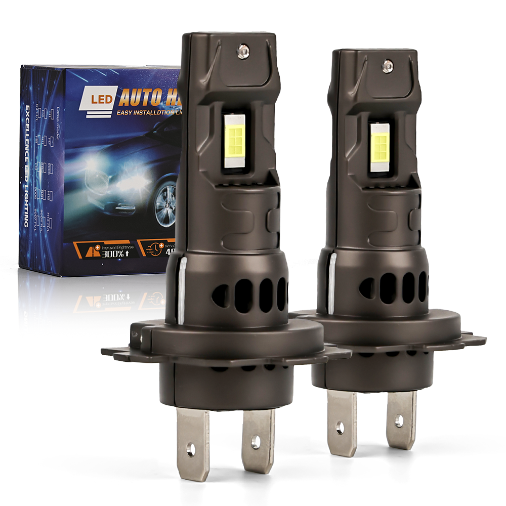 Vypart H7 pack of 2 super bright 6500K fog light bulbs with advanced chip technology, no adapter required, isolated on white